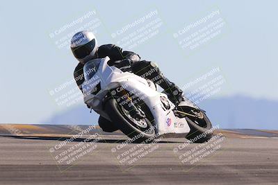 media/Nov-06-2023-Moto Forza (Mon) [[ce023d0744]]/2-Advanced Group/Session 4 (Turn 9)/